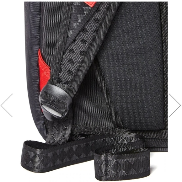 SPRAYGROUND. STAR WARS BOBA FETT BLOWOUT SHARK BACKPACK - Picture 10 of 16